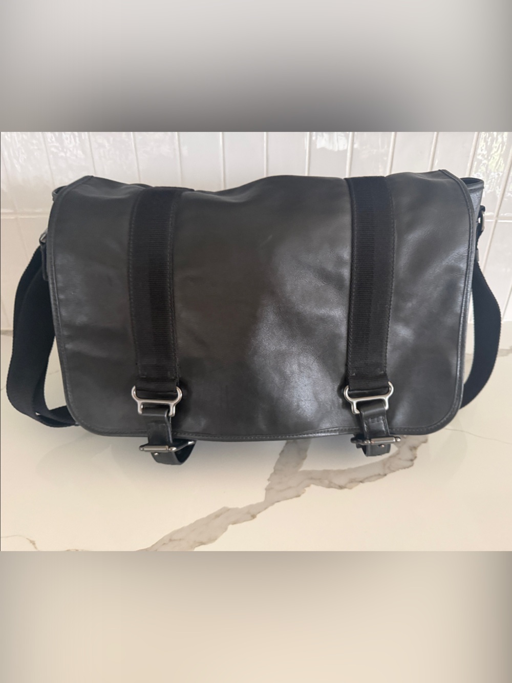 Men's Black Leather Crossbody Messenger Bag - Classic Utility Style